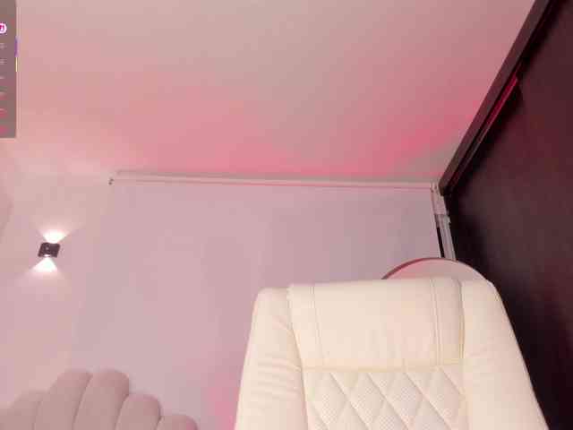AmberLewis webcam
