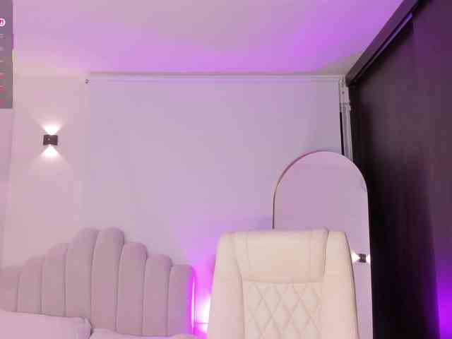 AmberLewis webcam