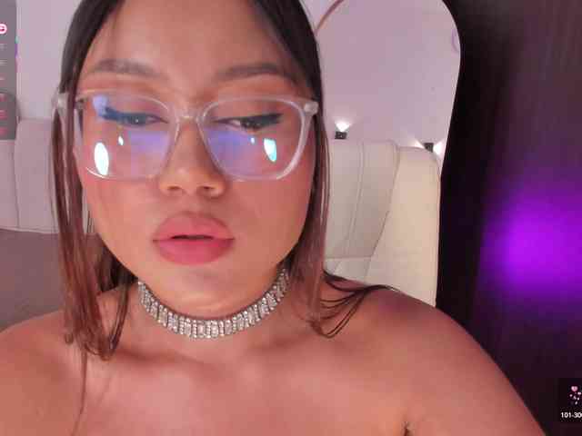 AmberLewis webcam
