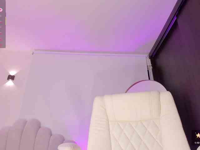 AmberLewis webcam