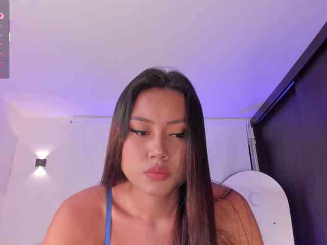AmberLewis webcam