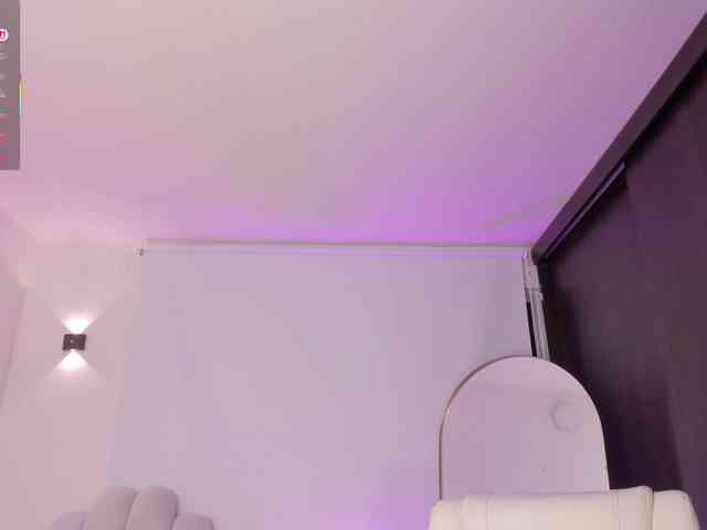 AmberLewis webcam