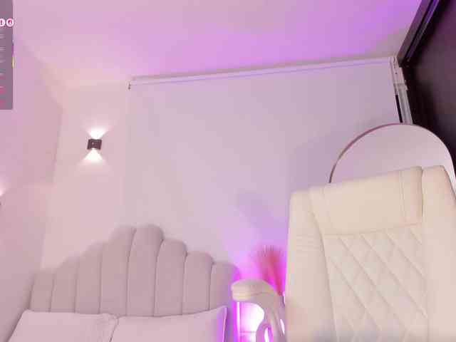 AmberLewis webcam