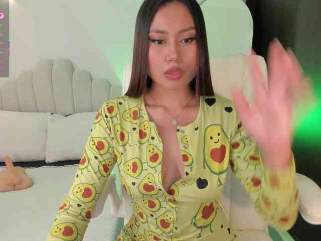 AmberLewis webcam