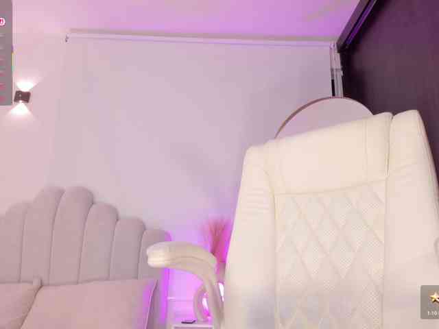 AmberLewis webcam