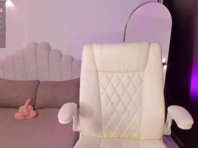 AmberLewis webcam