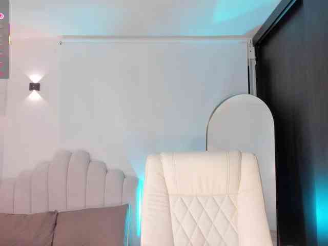 AmberLewis webcam