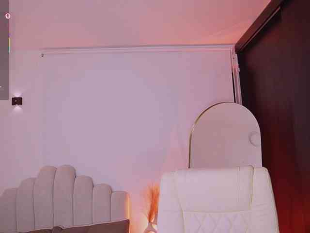 AmberLewis webcam