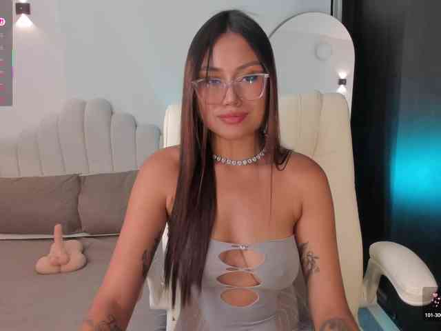 AmberLewis webcam