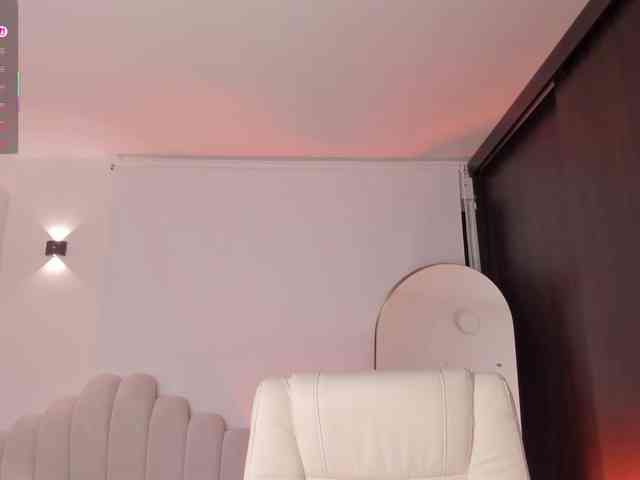 AmberLewis webcam