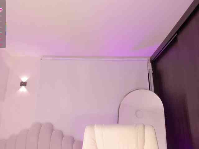 AmberLewis webcam