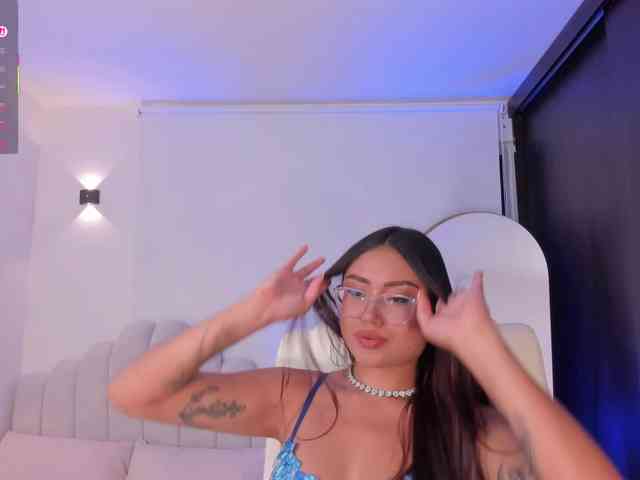 AmberLewis webcam