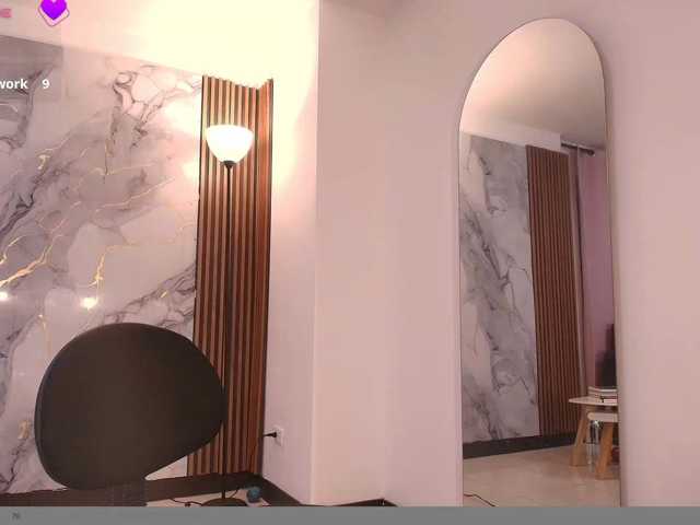 MarieJaneX live cam preview