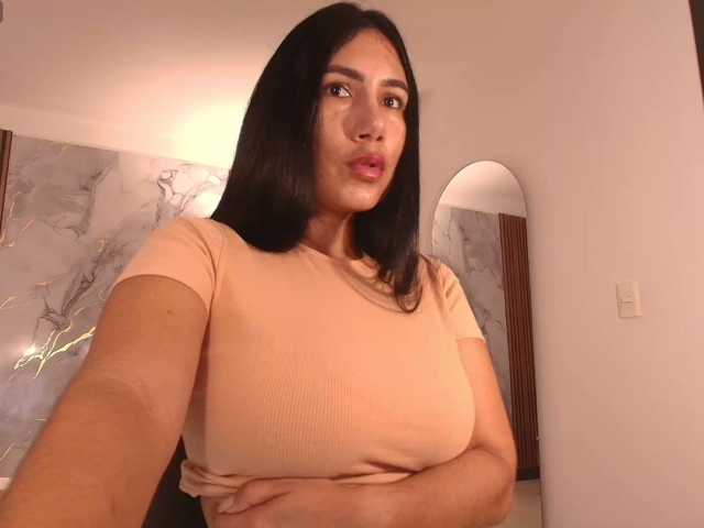 MarieJaneX live cam preview