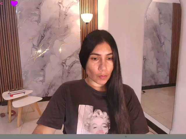 MarieJaneX live cam preview
