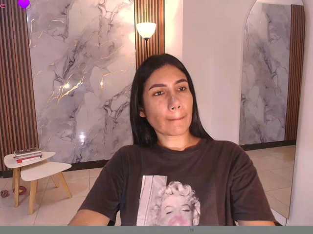 MarieJaneX live cam preview