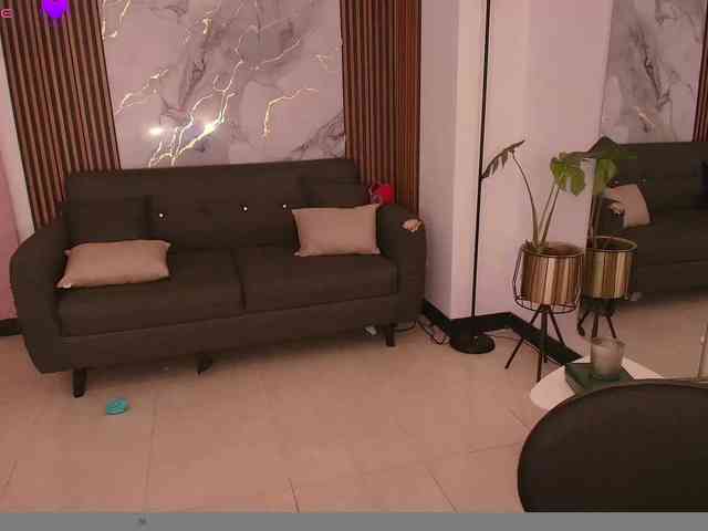 MarieJaneX webcam