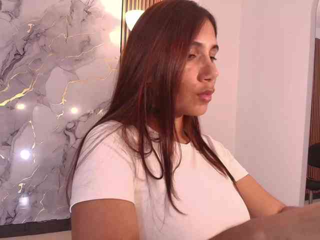 MarieJaneX webcam