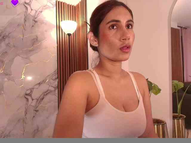 MarieJaneX webcam