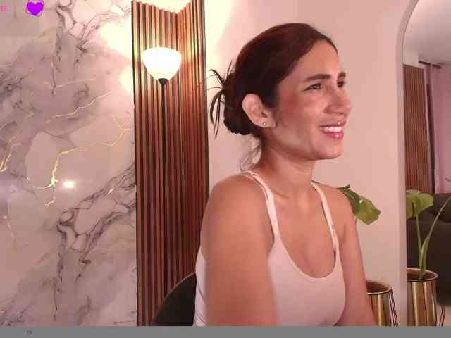 MarieJaneX webcam