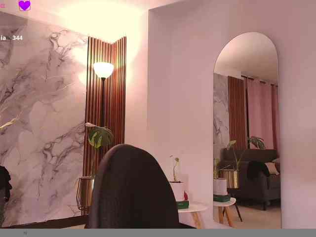 MarieJaneX webcam