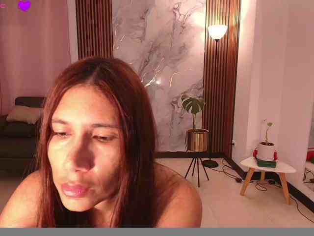 MarieJaneX webcam