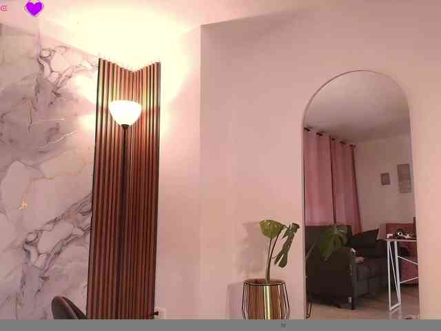 MarieJaneX webcam
