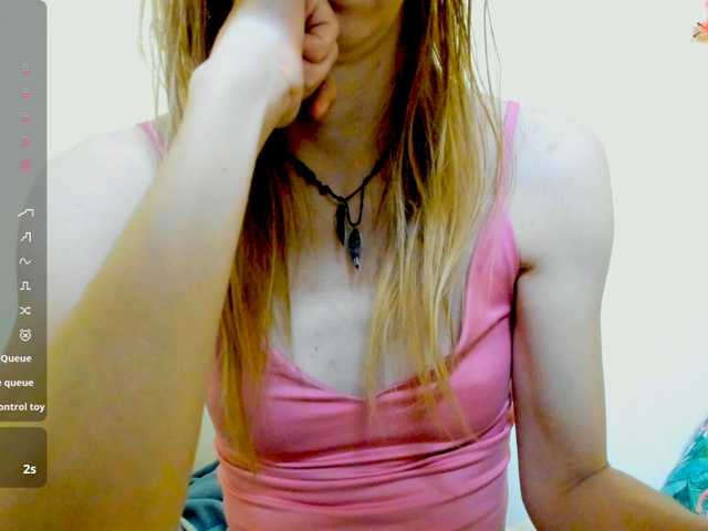 Beellami live cam on BongaCams