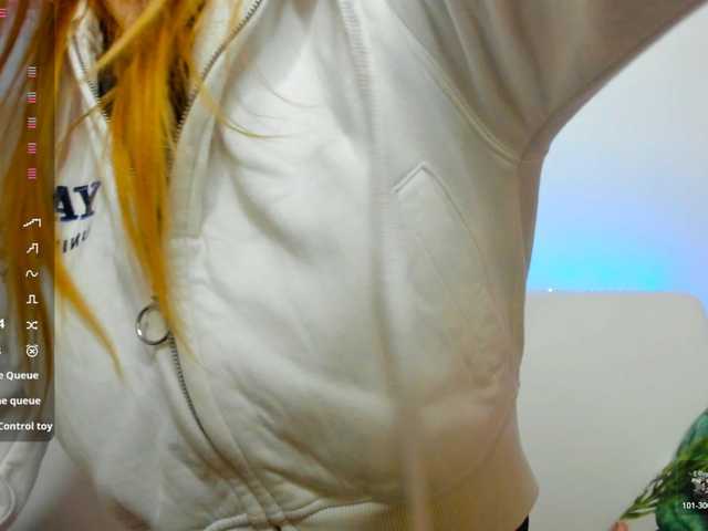 Beellami live cam on BongaCams