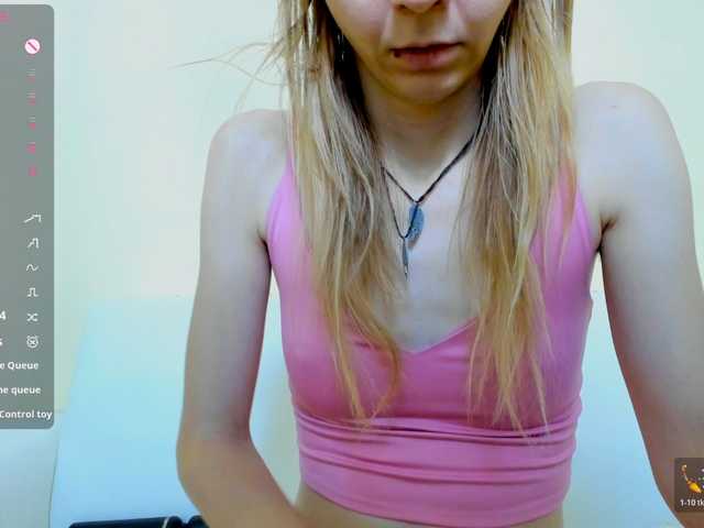 Beellami live cam on BongaCams