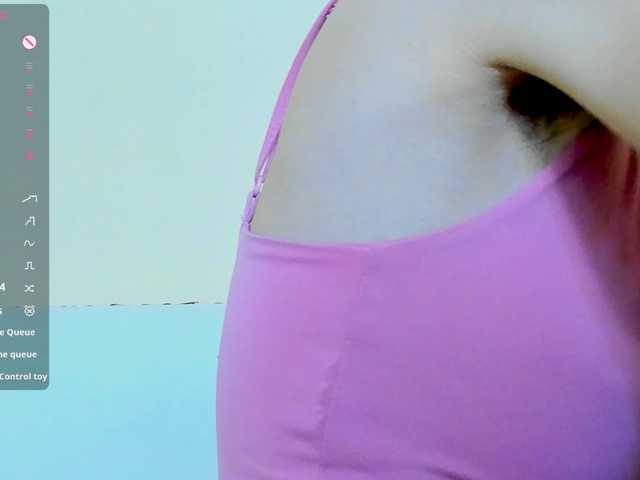 Beellami live cam on BongaCams