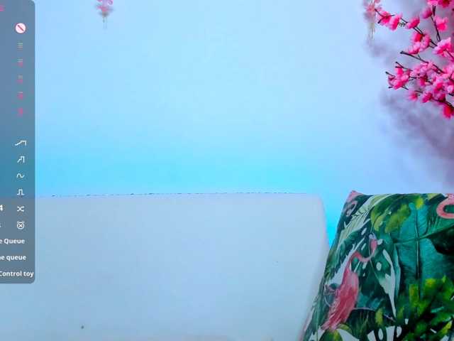 Beellami live cam on BongaCams