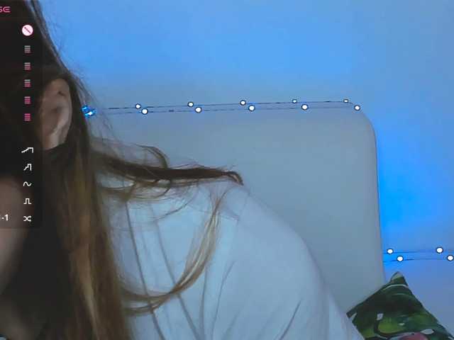 Beellami live cam on BongaCams