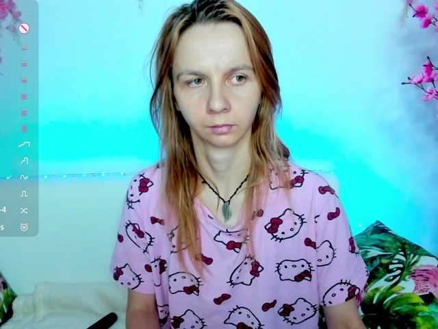 Beellami live cam on BongaCams
