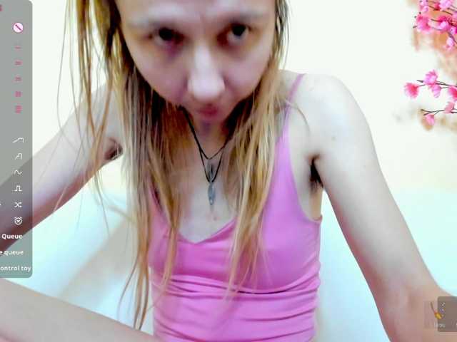 Beellami live cam on BongaCams