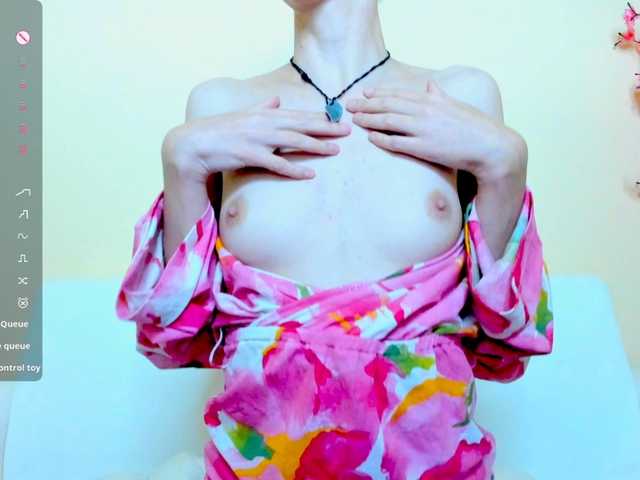 Beellami live cam on BongaCams