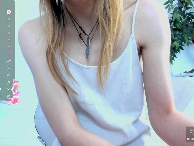 Beellami's BongaCams show and profile