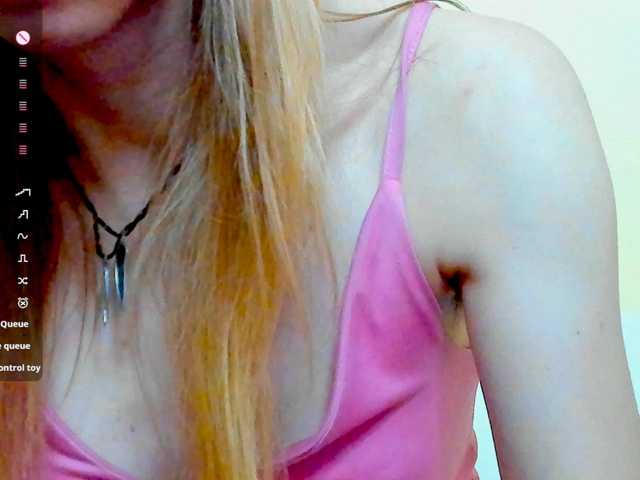 Beellami live cam on BongaCams