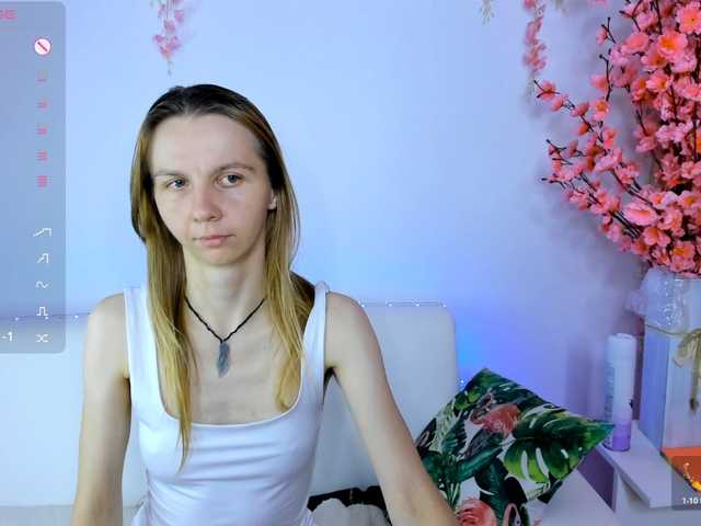 Beellami live cam on BongaCams