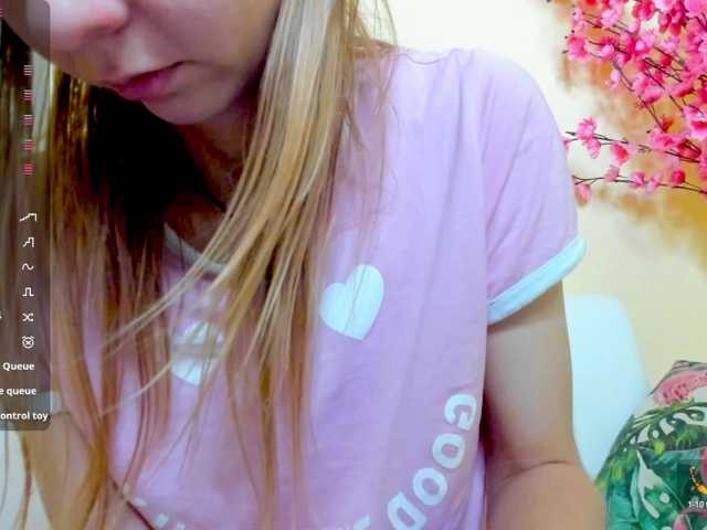 Beellami live cam on BongaCams