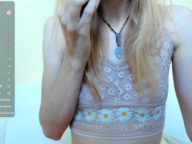 Beellami live cam on BongaCams