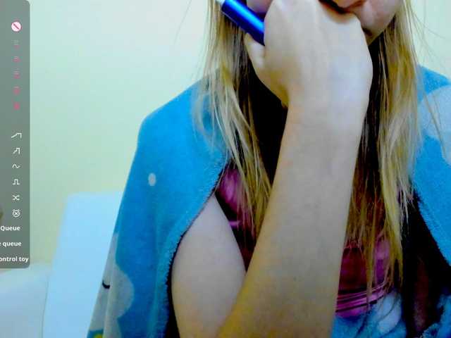 Beellami live cam on BongaCams