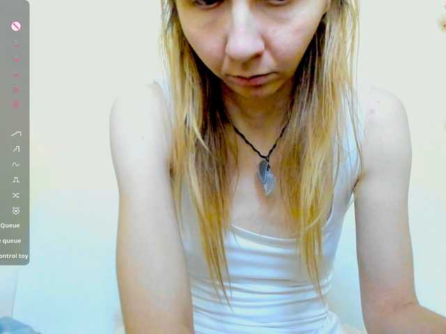 Beellami live cam on BongaCams
