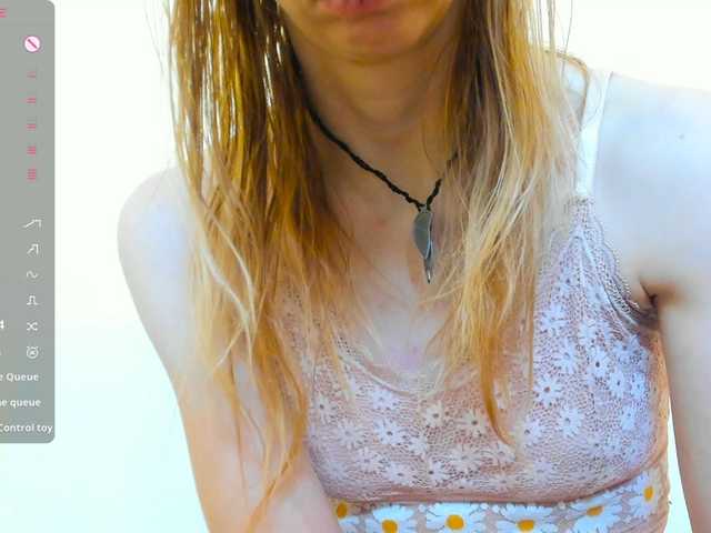 Beellami live cam on BongaCams