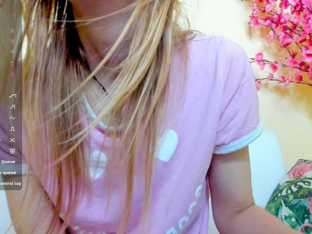 Beellami live cam on BongaCams