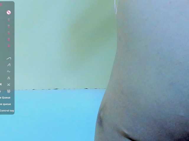 Beellami live cam on BongaCams