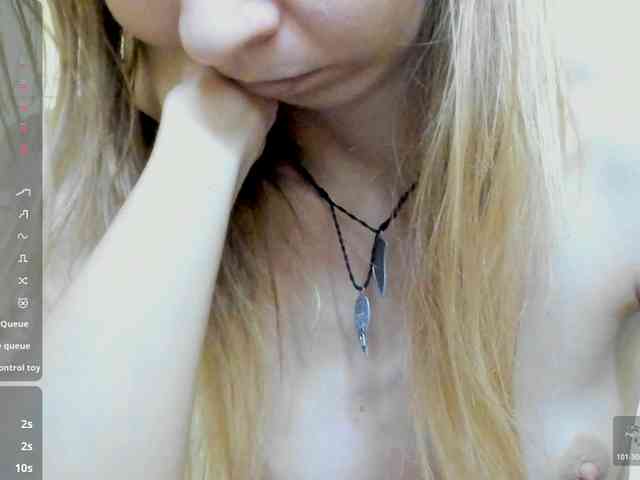 striptease online Beellami