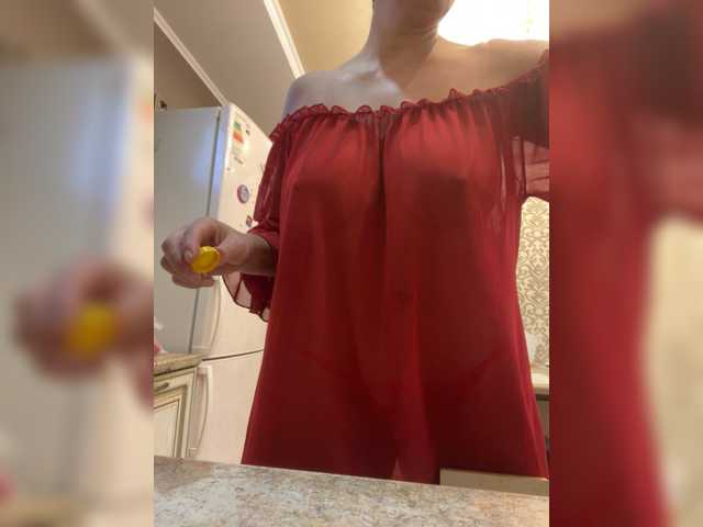 MartaGros, live now on BongaCams