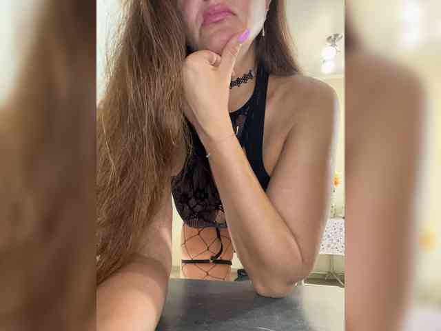 MartaGros Sex Cam Show