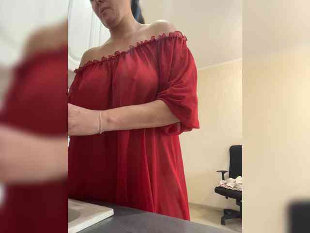 MartaGros Sex Cam Show